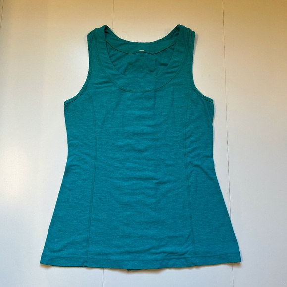 lululemon athletica Tops - Green Activewear Top, Size M